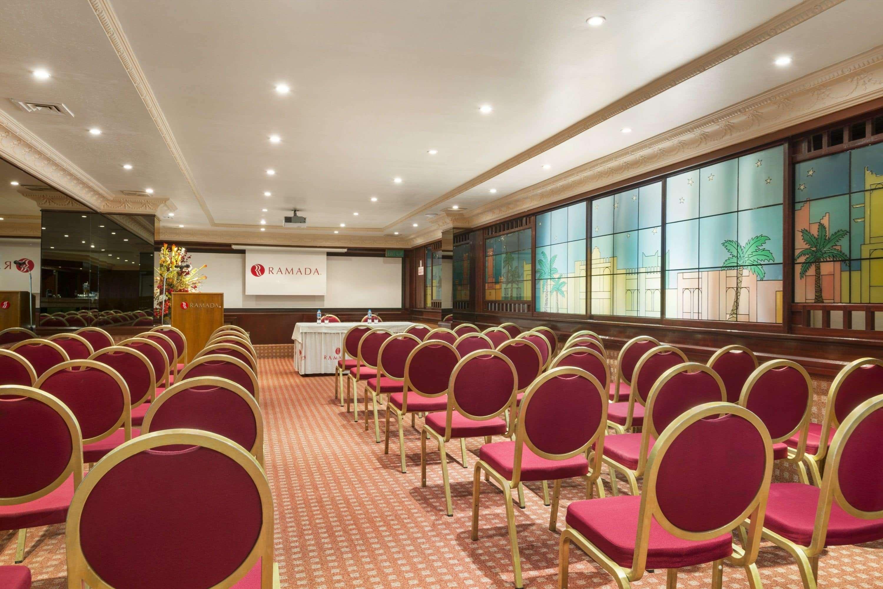 Hotel Ramada By Wyndham Bahrain Manama Exterior foto